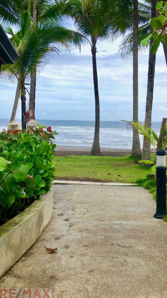 Beach front gated community homesite Hermosa Palms (13) RE/MAX Jaco