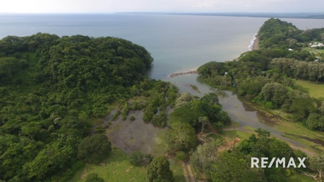 Carara Bay Development Agujas For Sale