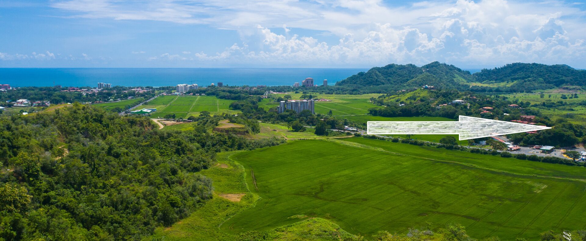 Jaco hilltop commercial lot near the beach with excellent access and strong development potential in a fast-growing coastal community.