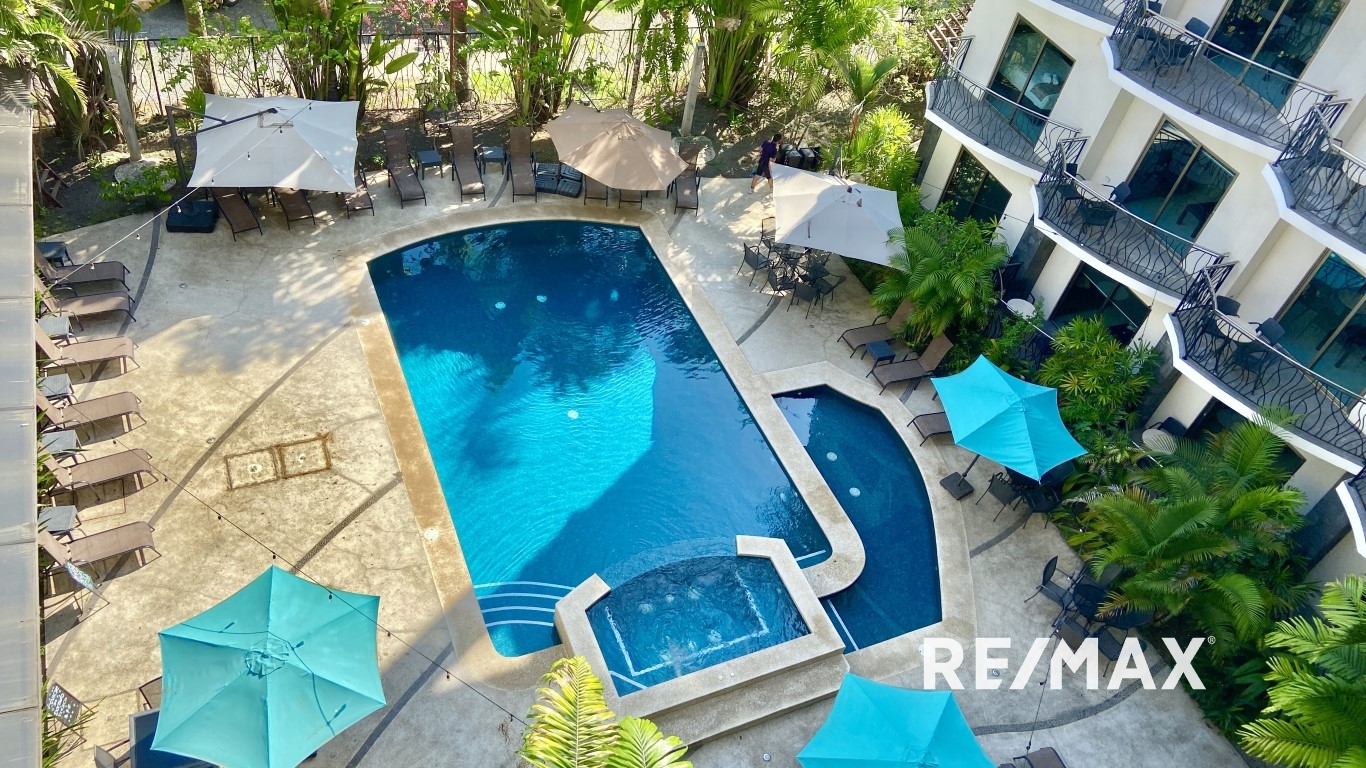 Remax real estate, Costa Rica, Jaco, Modern Loft in Oceano Boutique Hotel for sale | Jaco