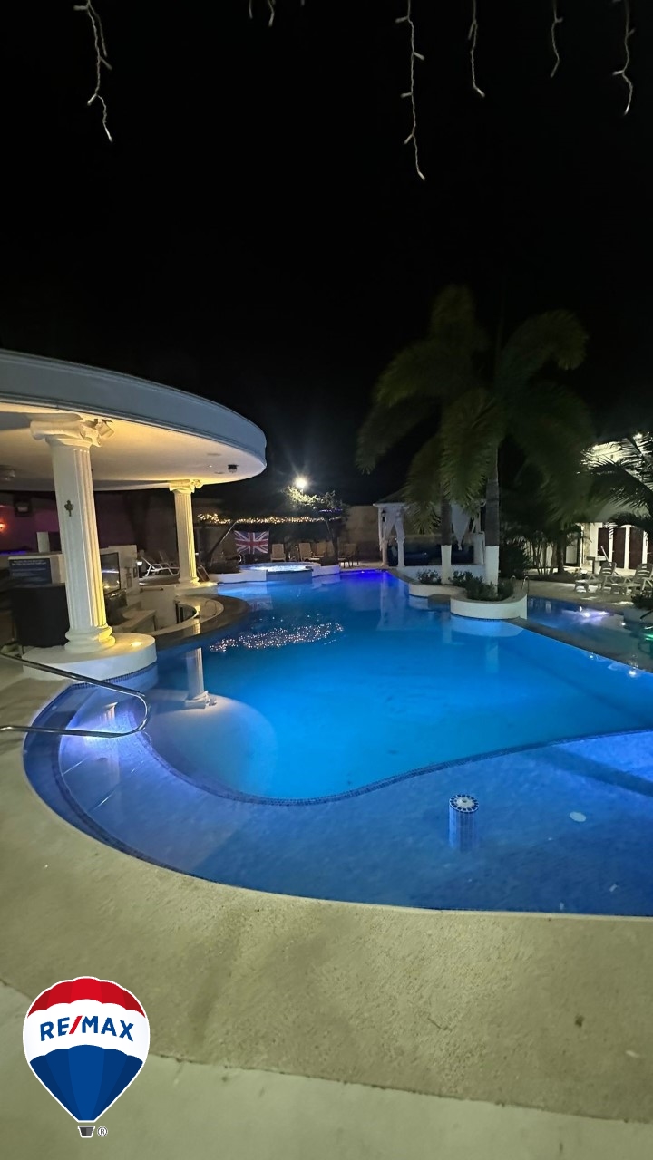 RE/MAX real estate, Costa Rica, Garabito, VIP MANSION / PRIVATE PARTIES / GUACALILLO CLIFF