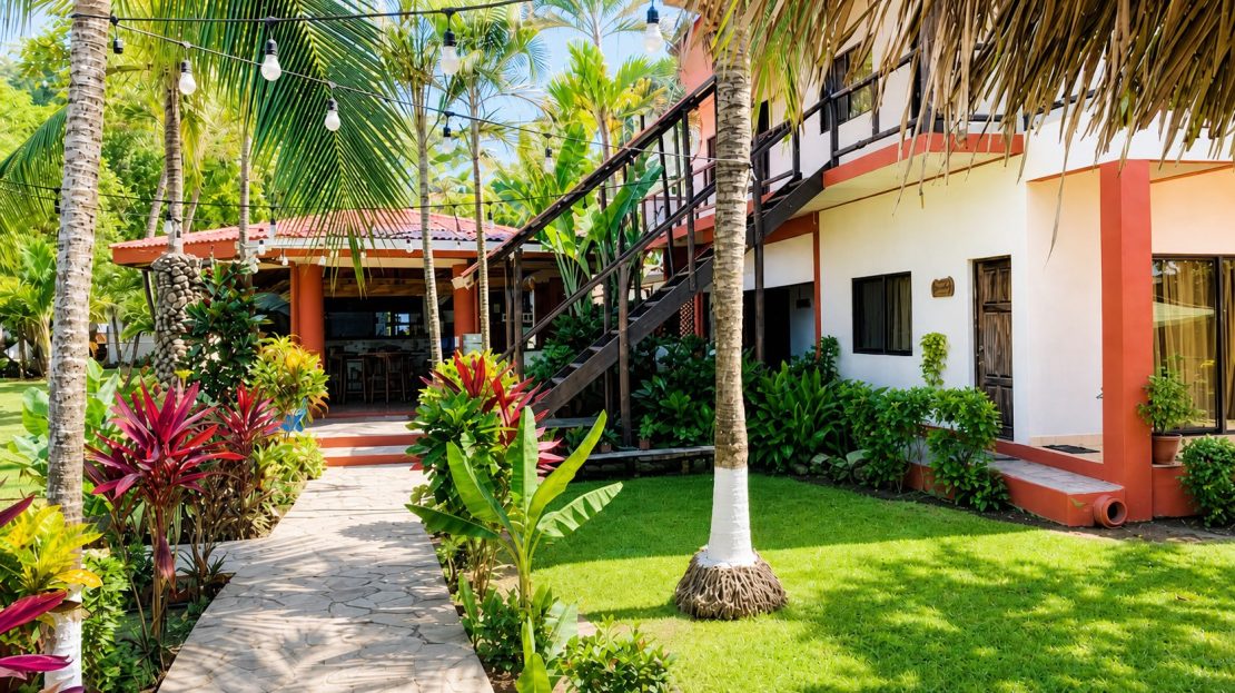 Beach Front Hotel in Surfing Paradise