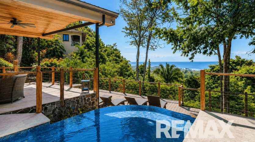 Luxury Oceanview Estate