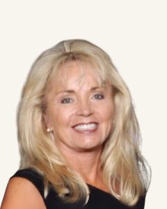 Karen Huss REMAX Jaco Beach Costa Rica