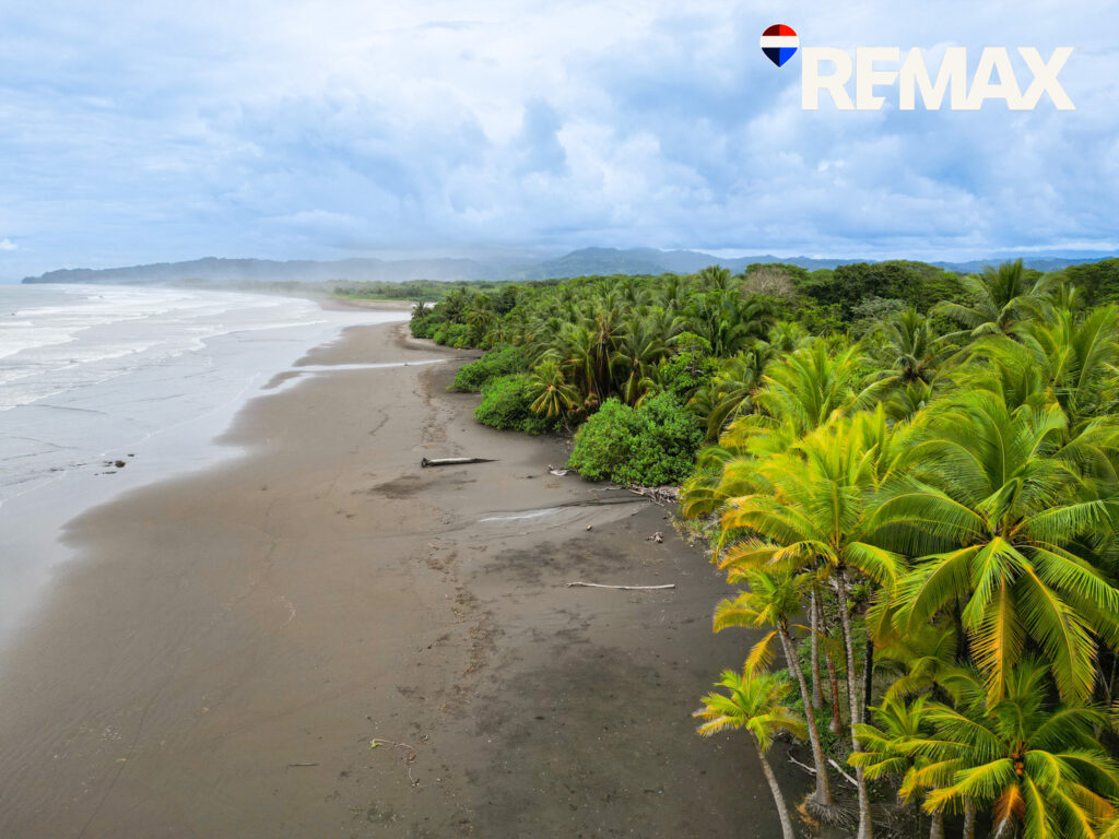 Esterillos Costa Rica real estate
