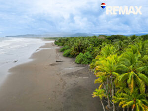 Esterillos Costa Rica real estate