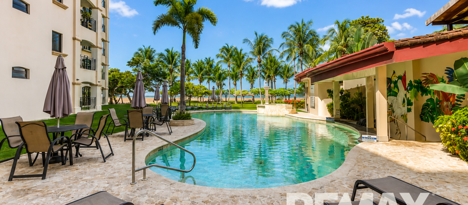 Oceanfront Luxury Living at Tres Regalos 203N