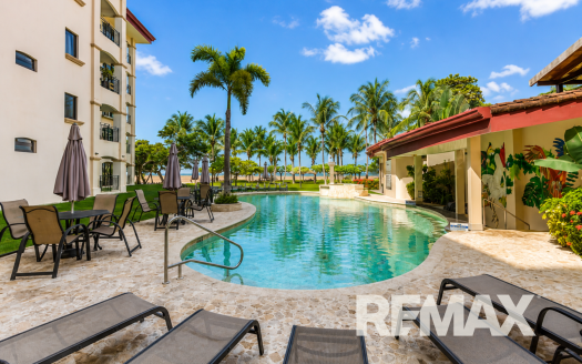Oceanfront Luxury Living at Tres Regalos 203N