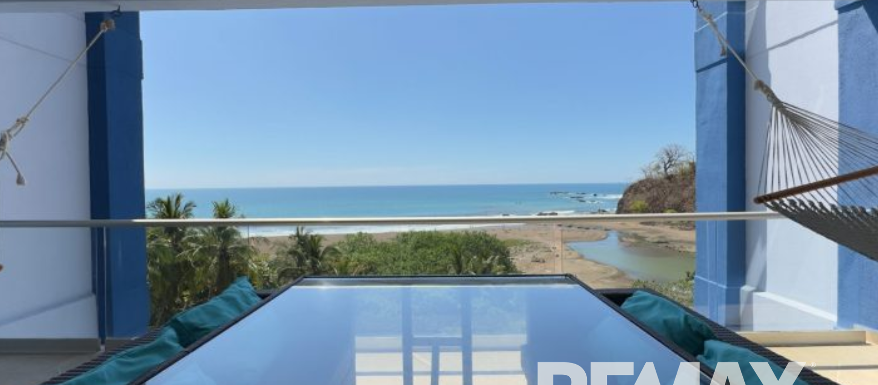Prime Oceanfront Condo in Jacó Beach (1)