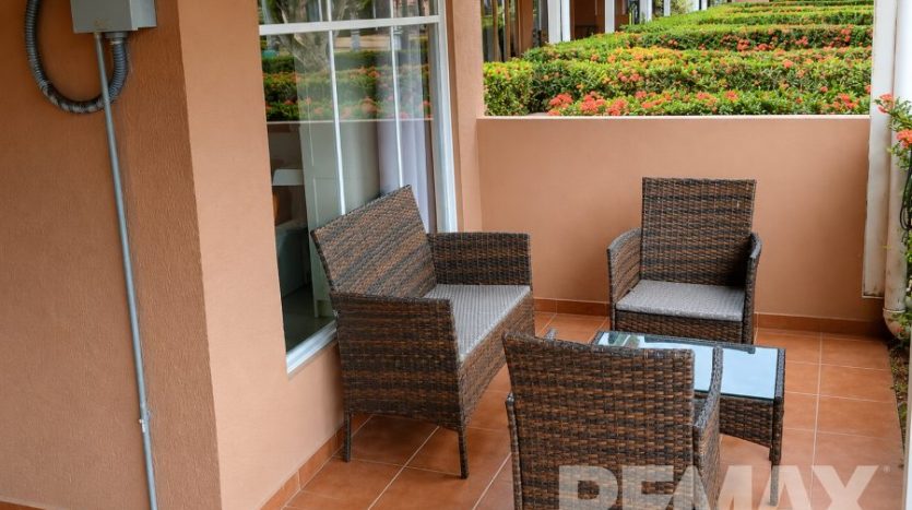 13 Fully Remodeled Jaco Condo Patio