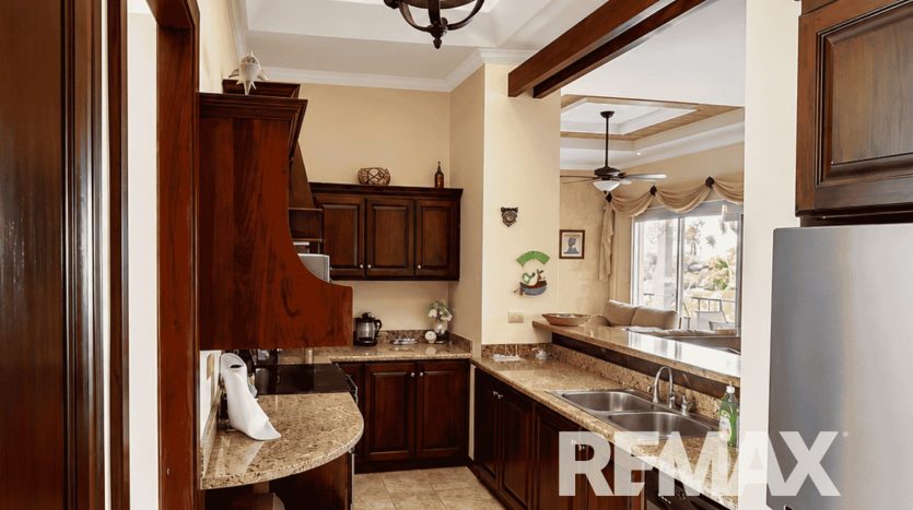 Remodeled ocean view Del Pacifico Condo