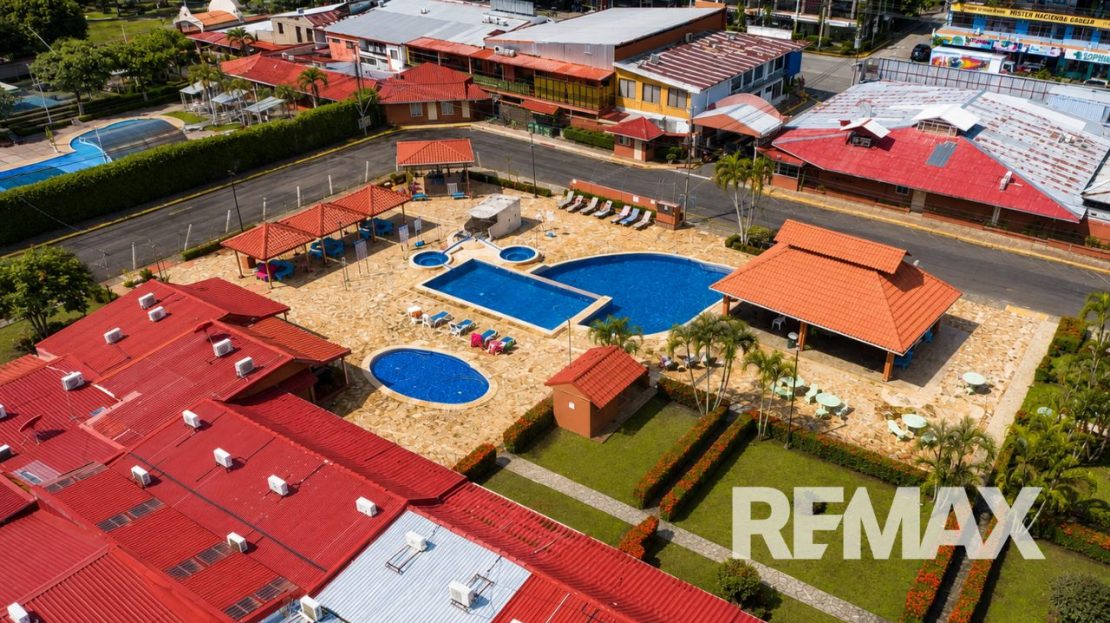 Paradise Condo Fully Remodeled (15)