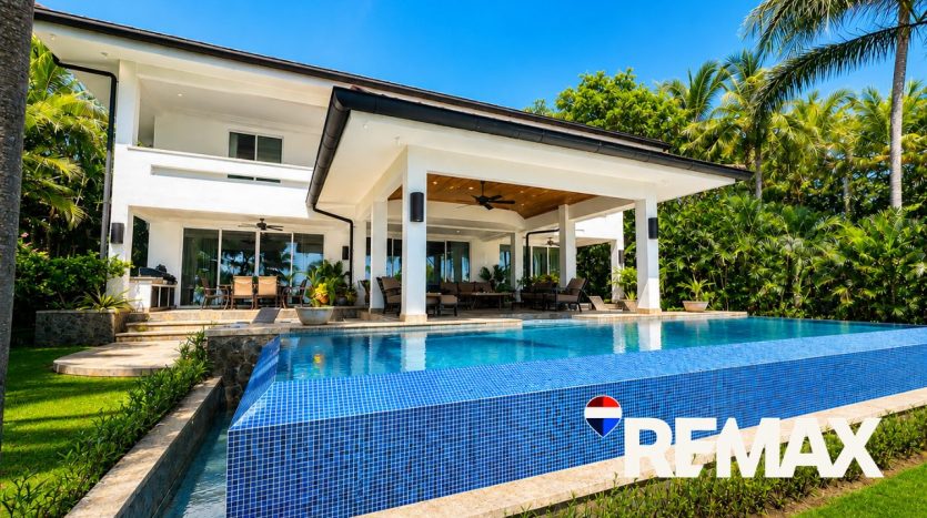 Turnkey Oceanfront Investment on Millionaires Row (3)