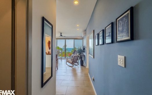 Easy Living by the Beach with Great View I Jaco Beach