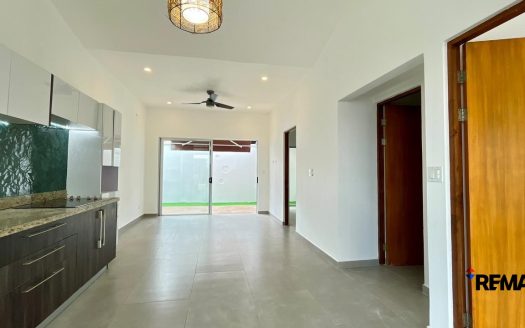 Tropical Villa in Jaco Beach