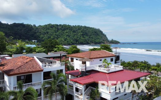 Beachfront Ocean View Condo | Jaco