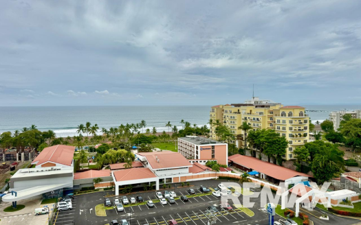 Stunning Oceanview Condo in Jaco Beach