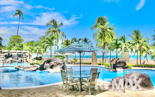 Oceanfront Elegance | Spacious Luxury Condo