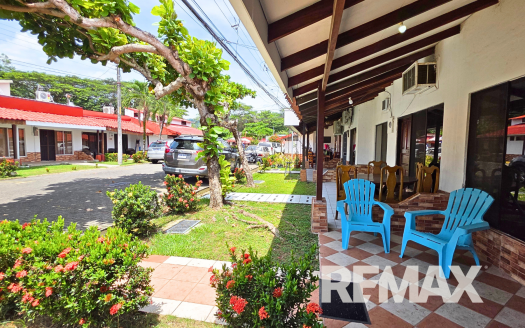Affordable Furnished Condo Near the Beach in Jacó