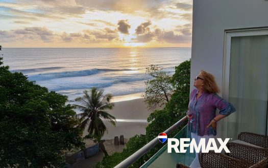 Beachfront Penthouse | Titled Property in Bejuco