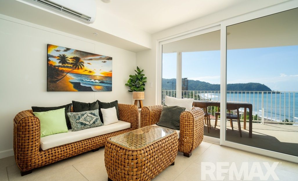 Pacific Point 10th floor 3 Bed w/lock-off