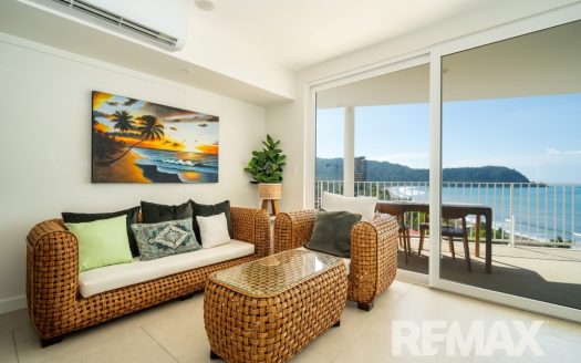 Pacific Point 10th floor 3 Bed w/lock-off
